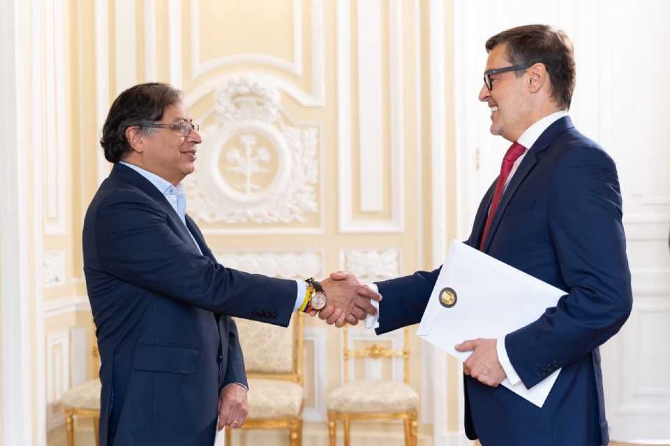 Félix Plasencia - Gustavo Petro
