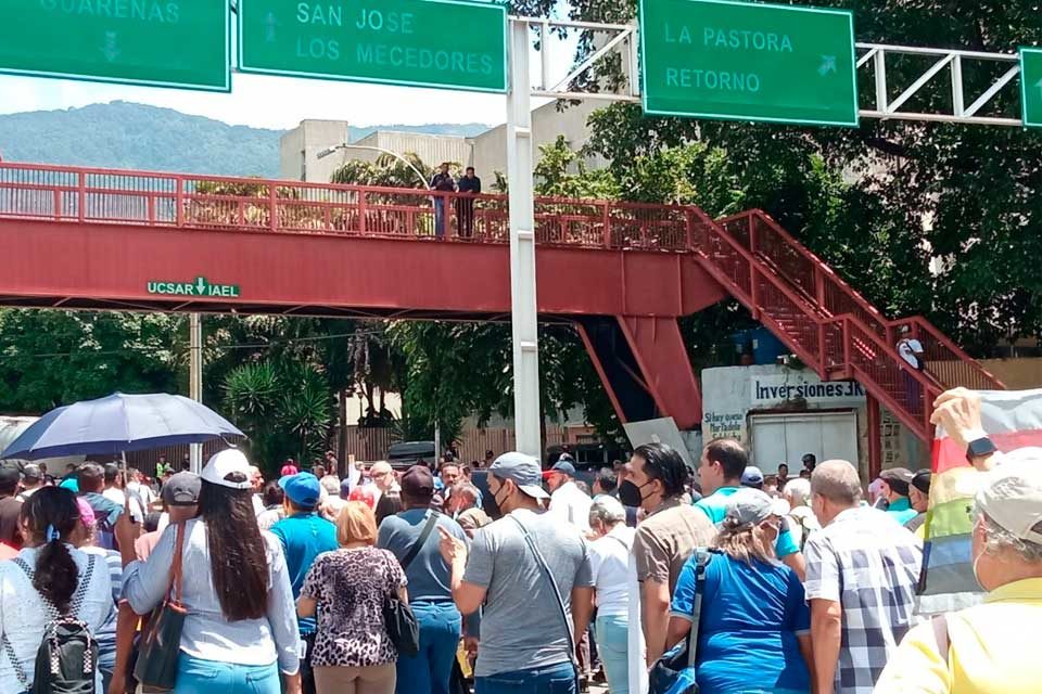 trabajadores públicos marcharon al TSJ