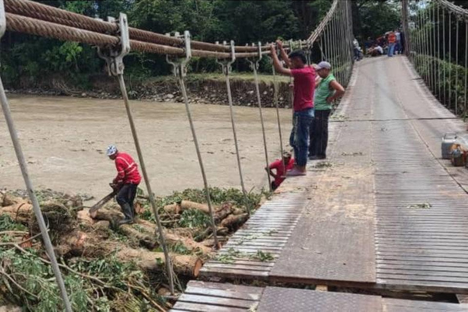 Puente cedió en Barinas