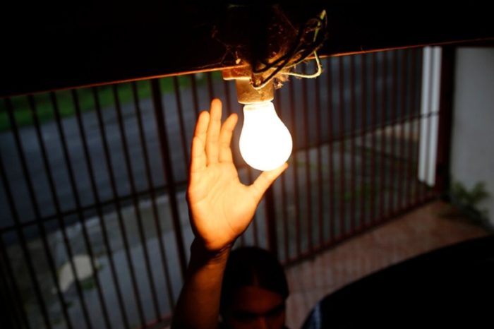 apagones bombillo luz - nueva esparta - ronderos fallas eléctricas eléctrico electrica