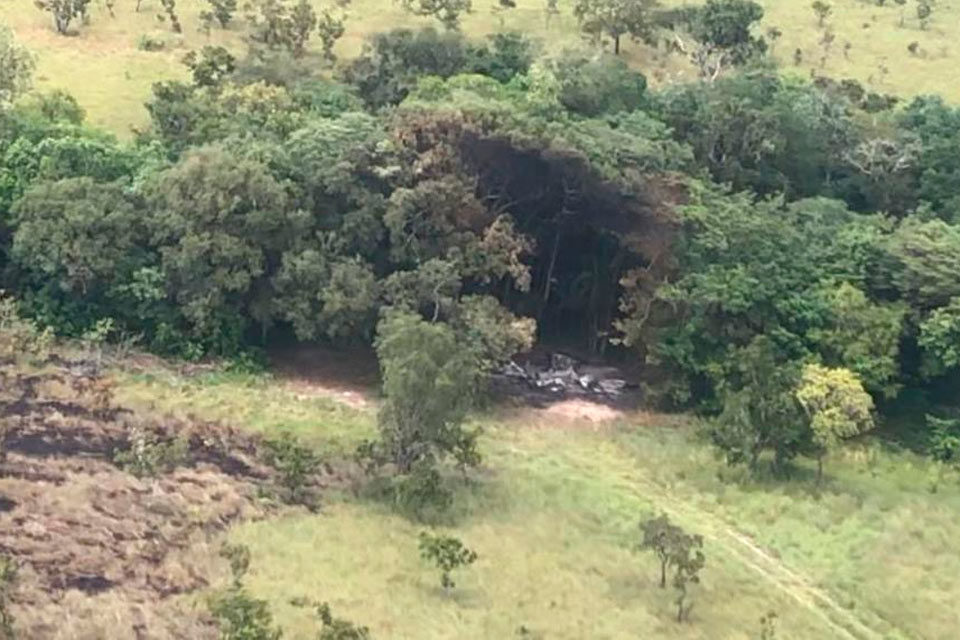 FAN derriba avión por narcotráfico