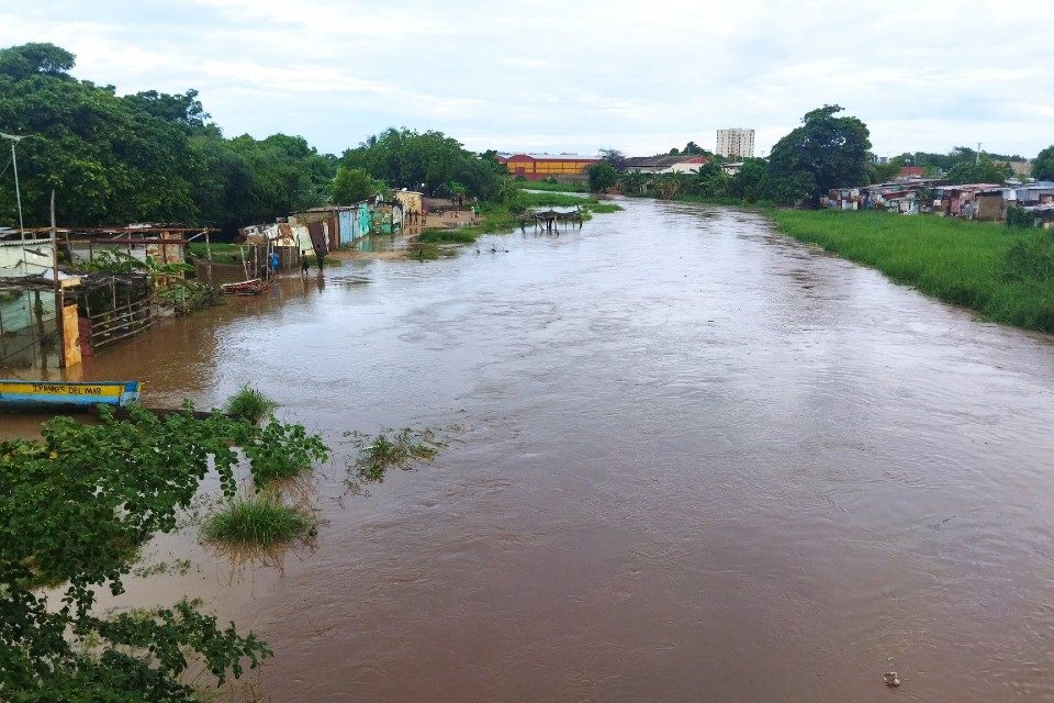 Rio Manzanares Sucre