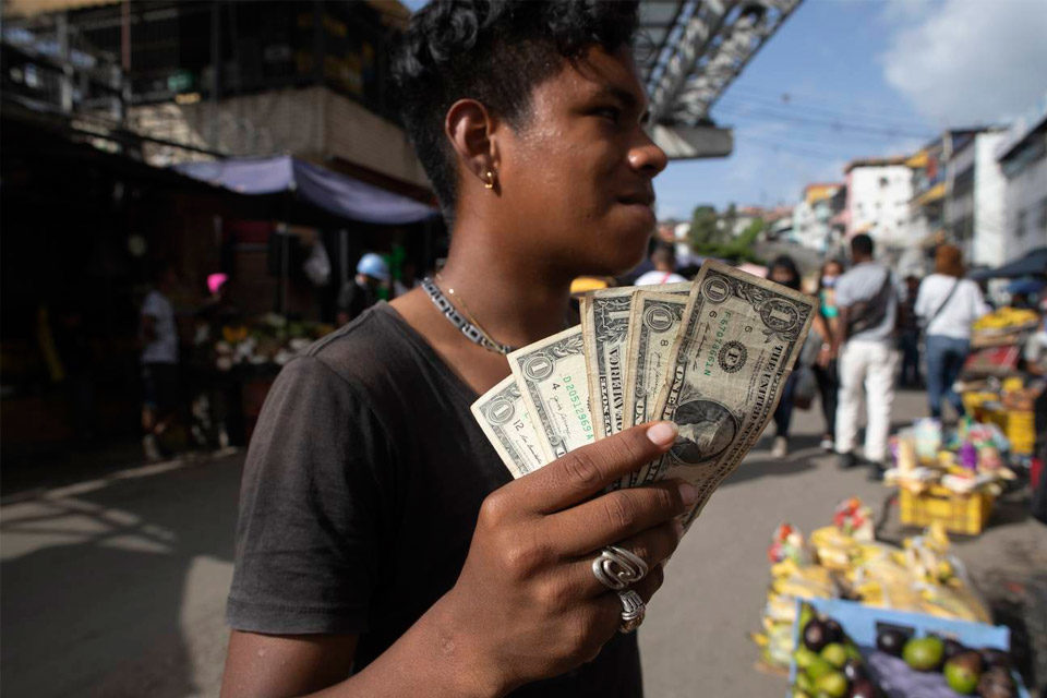 Crecimiento económico se desacelera