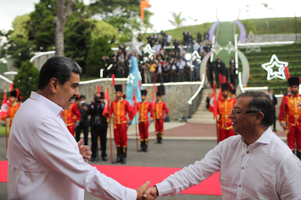 Nicolás Maduro Gustavo Petro