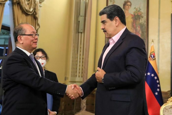 Qui Xiaoqui Nicolás Maduro China