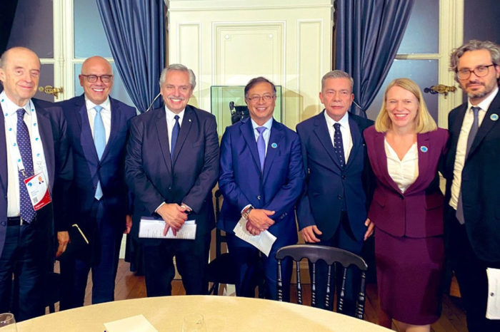 Amnistía general y Pacto de Convivencia