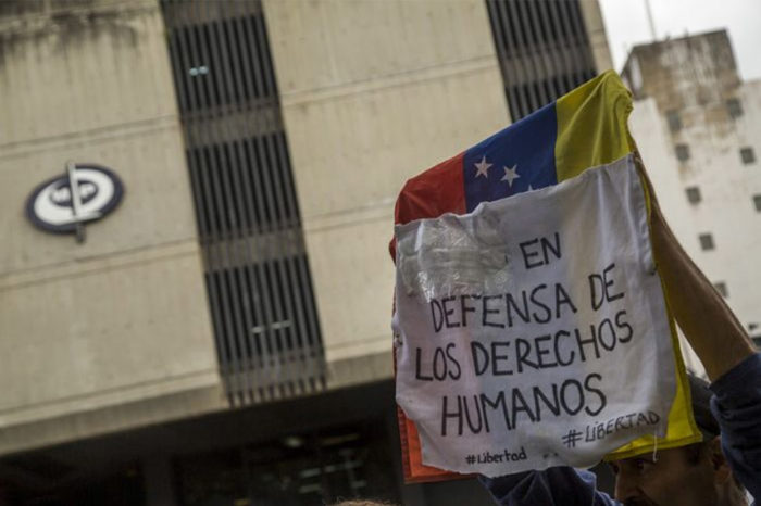 ONG contabiliza 1.654 ataques a defensores de DDHH entre 2017 y 2021 persecución defensores