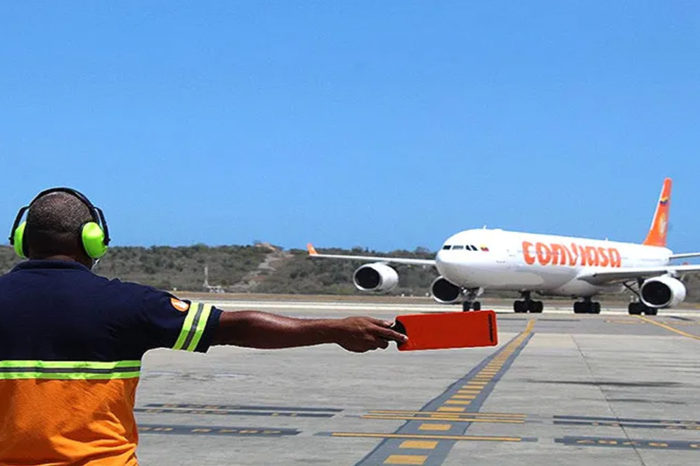 Conviasa recibe autorización para volar a Colombia, según Benedetti - vuelos