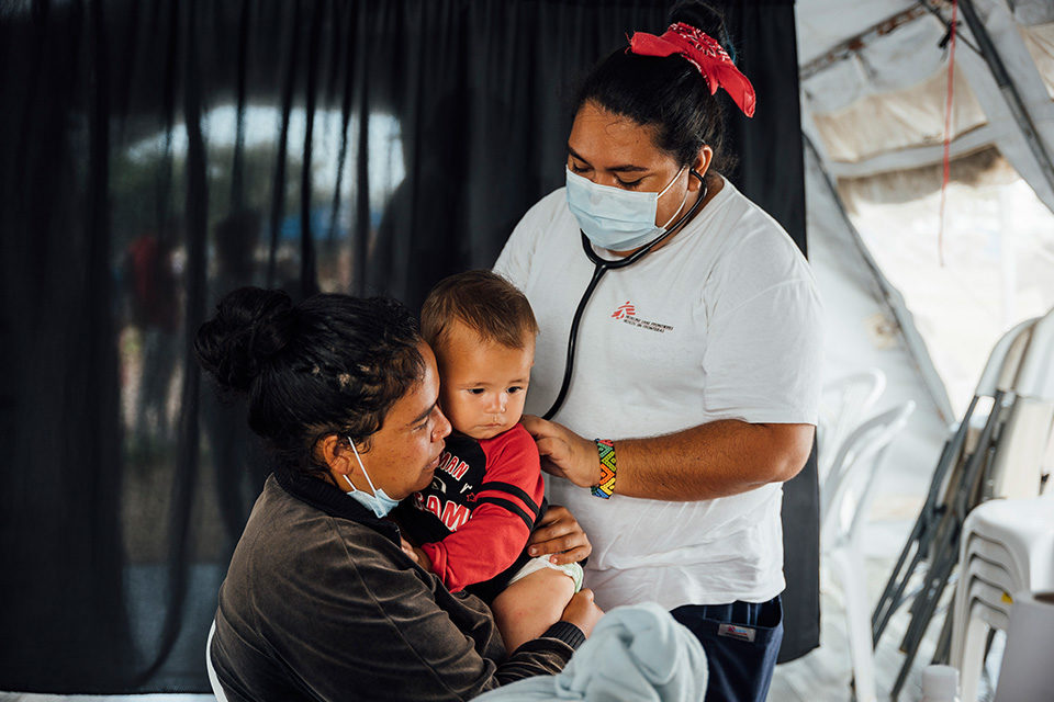 Migrantes por el Darién