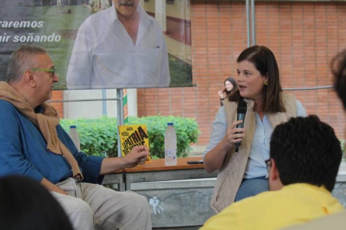 Paola Bautista de Alemán - Libro