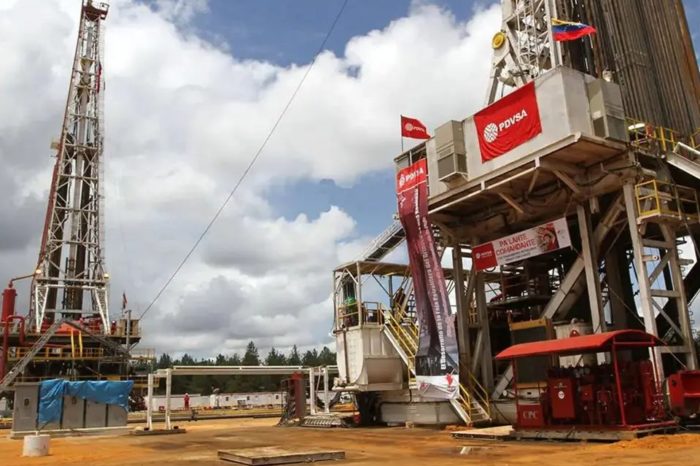 Pdvsa torre directora