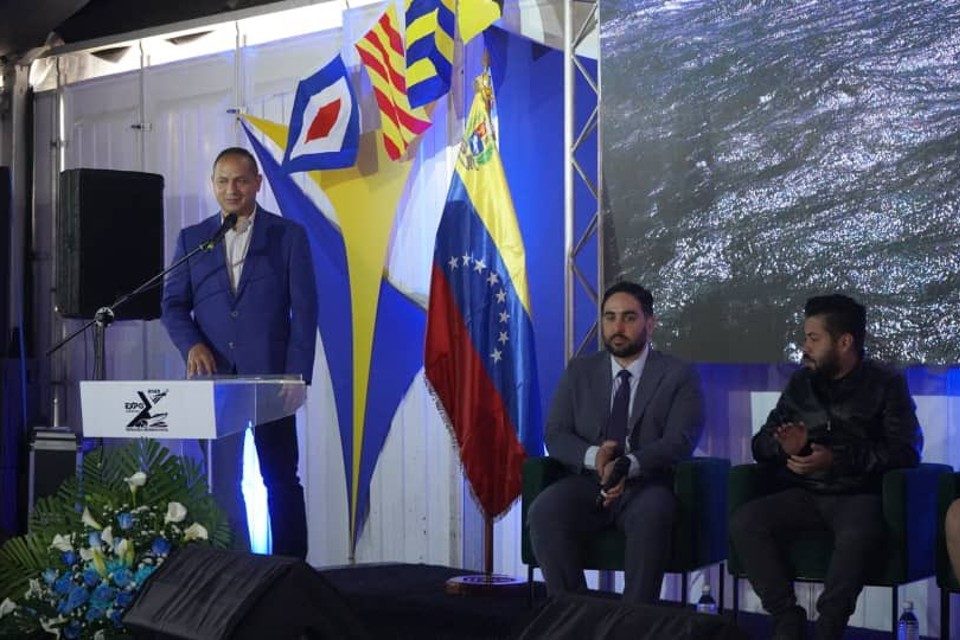 Ramón Velásquez Araguayán transporte