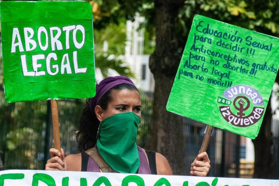 aborto legal encuesta runrunes equilibrium