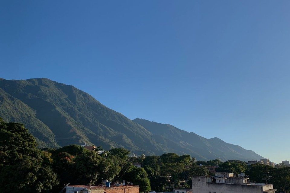 caracas frio sin nubes UCV
