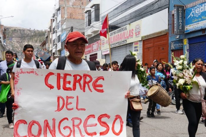 protesta peru 2022 cierre congreso