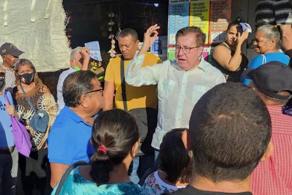 César Pérez Vivas