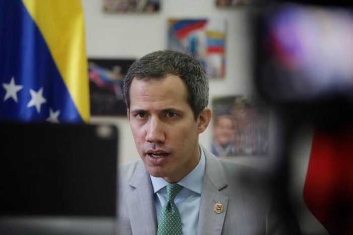 Juan Guaidó despacho zoom (2)
