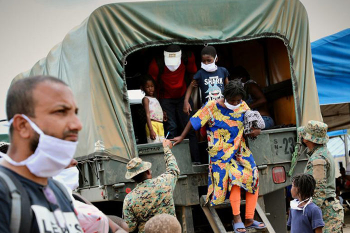 Migrantes por el Darién