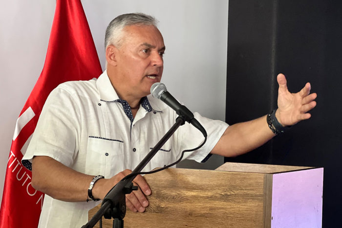Ministro de Turismo Alí Padrón