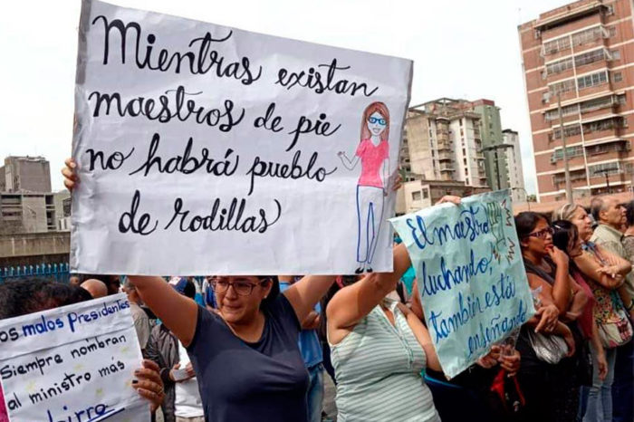 Otra vez los maestros en la calle