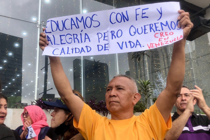 Protesta maestros - conflictos laborales