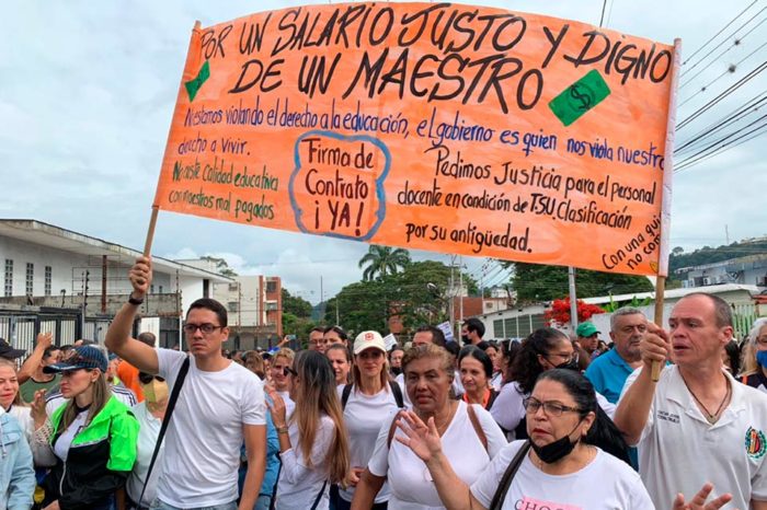 Día del maestro, educar y luchar oficialismo convención colectiva