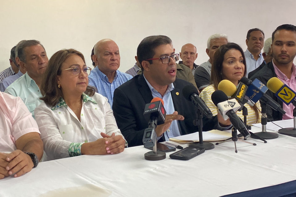 Robert Alcalá - AD - Primarias - Acción Democrática