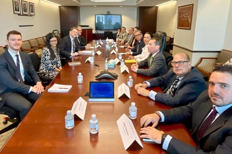 Brian Nichols se reunió con la oposición venezolana