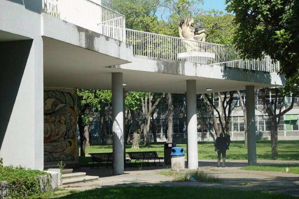 UCV-Facultad-de-Medicina Aula Abierta