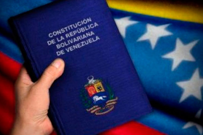Hasta para un pueblo de demonios