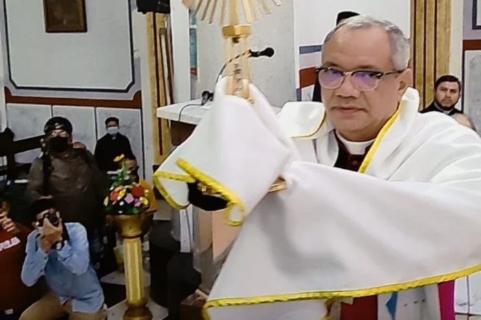 monseñor Helizandro Terán