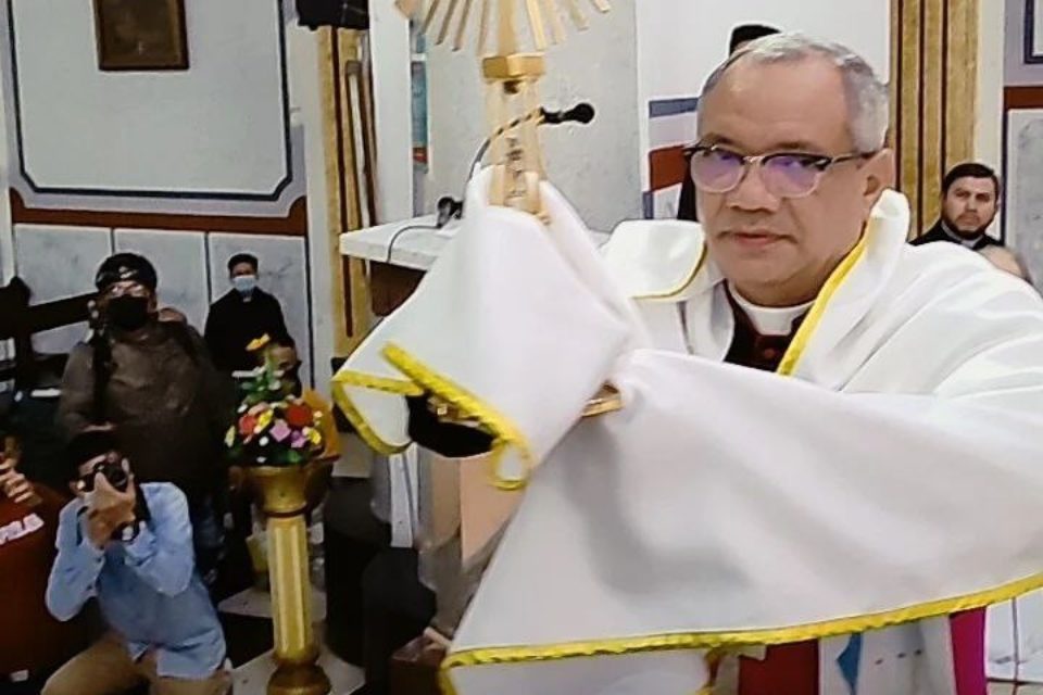 monseñor Helizandro Terán