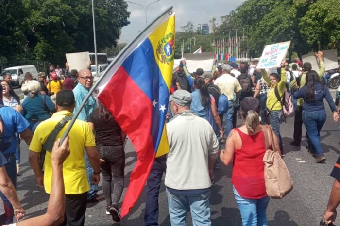 protesta trabajadores universitarios caracas 12.01.2023