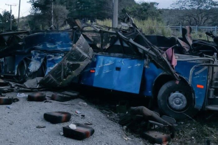 Autobus accidente Panamá 15.02.2023