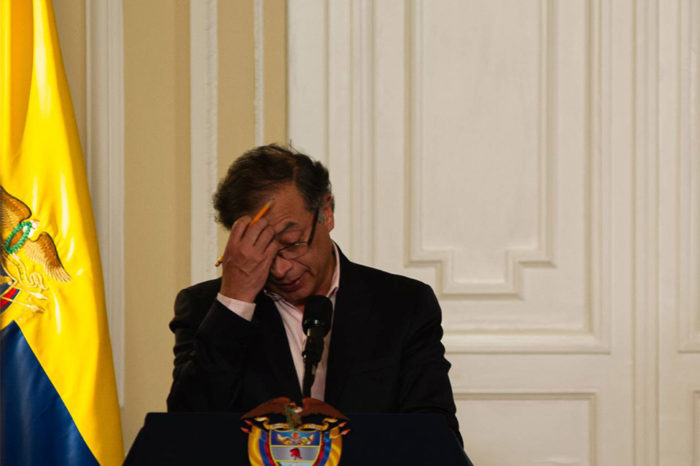 Los bots no votan: ¿injerencia de Rusia en Colombia?