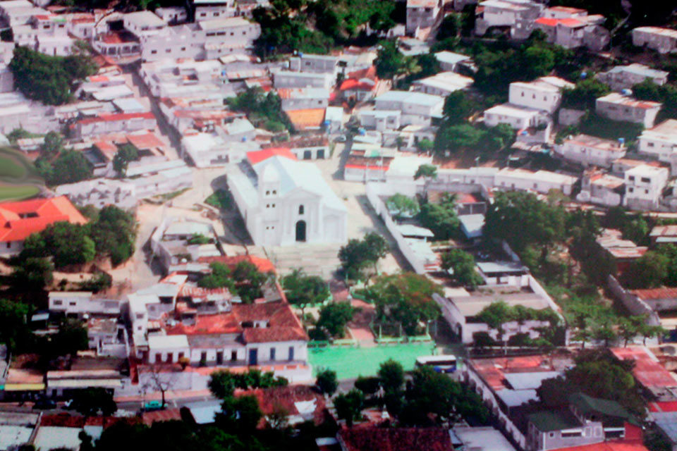 Venta y reventa de los terrenos de un pueblo