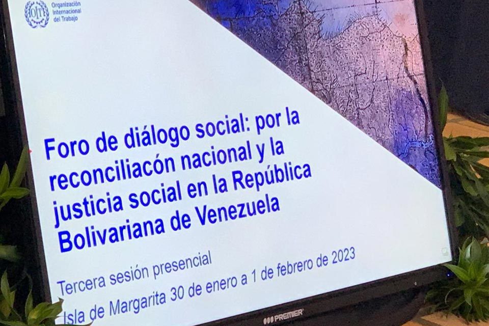 Foro de diálogo social - Gobierno no acepta negociar salario
