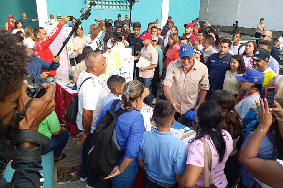Jorge Rodríguez sobre la ley de participación estudiantil