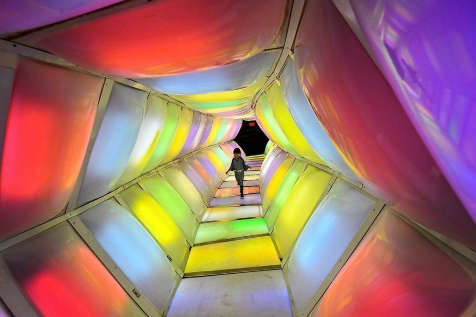 Tunel de colores Museo de los Niños Matías Delacroix AP