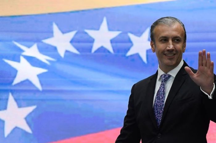 Dirección política
