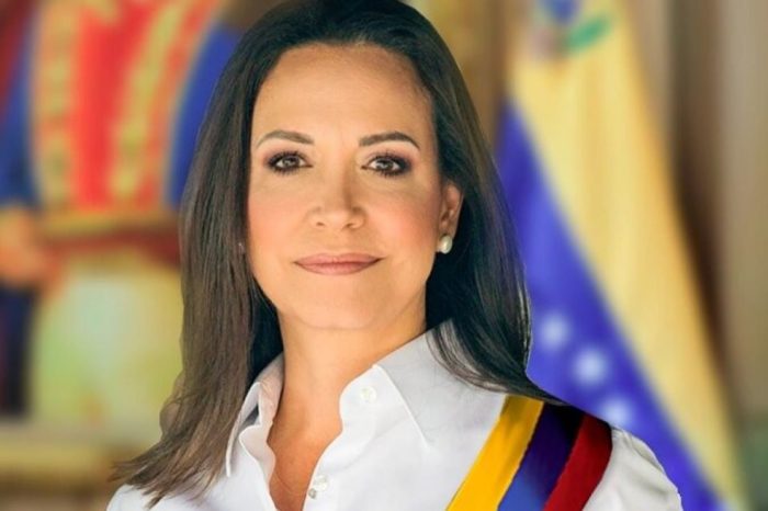 Ten cuidado María Corina