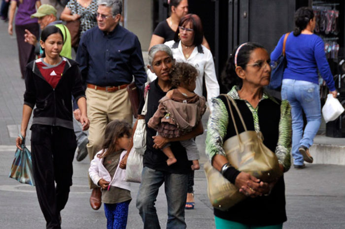Mujeres de provincia, por Rafael A. Sanabria M.