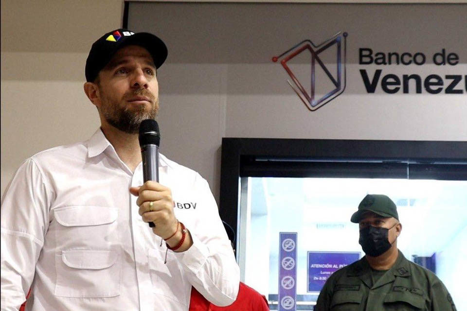 Román Maniglia Pequiven encargado