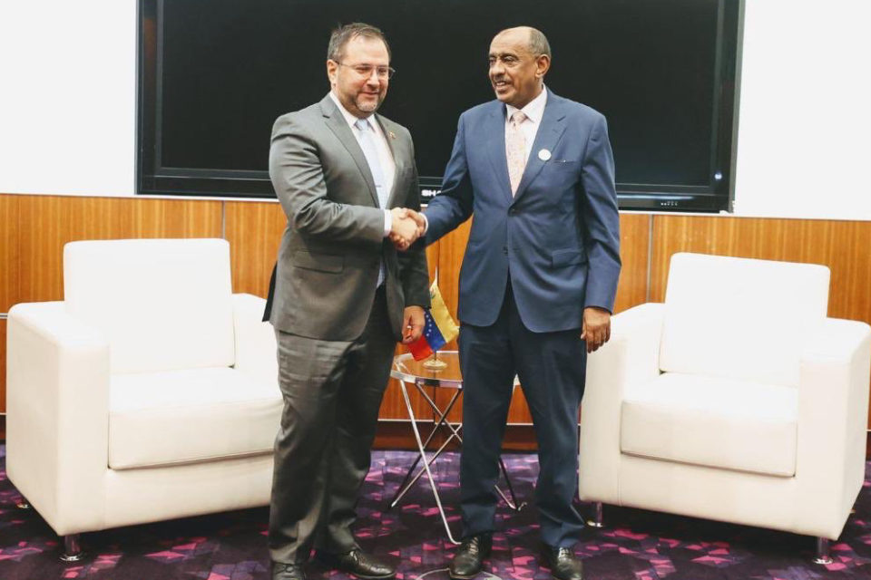YVÁN GIL - CANCILLER DE SUDÁN