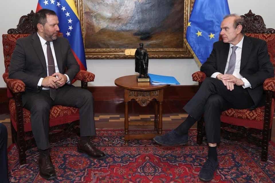 diplomacia europea negociación