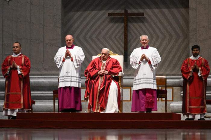 Papa Francisco Viernes Santo