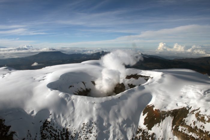 Volcan Nevado del Ruiz Colombia 03.04.2023