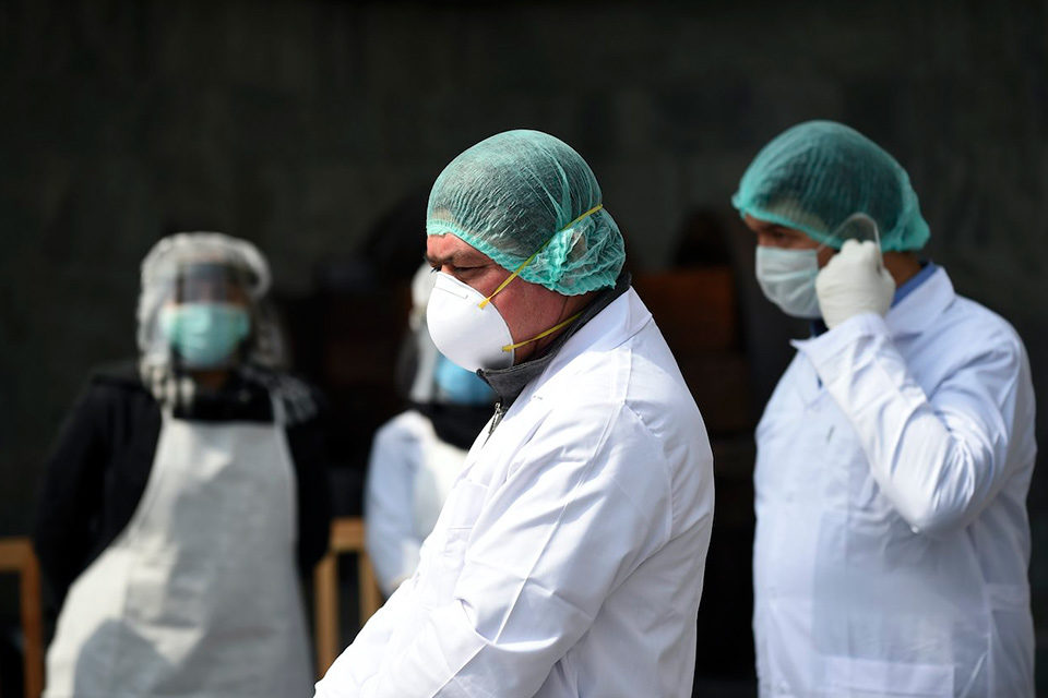 Fin de mundo, hospitales sin médicos