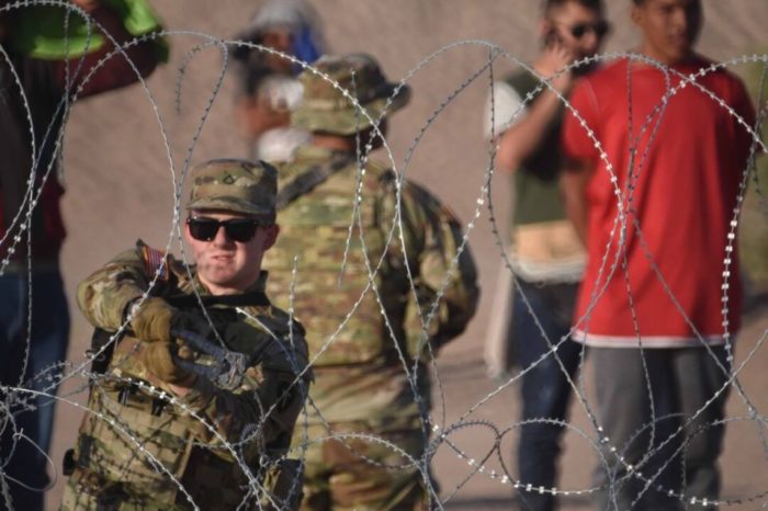 Migrantes México Ciudad Juárez El Paso frontera con EEUU militares mayo 2023 Foto de Rey R. Jauregui La Verdad de Juárez