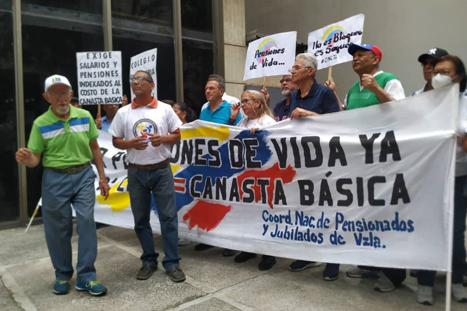 Pensionados jubilados